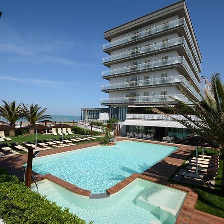 Hotel Spiaggia Pesaro Exteriér fotografie